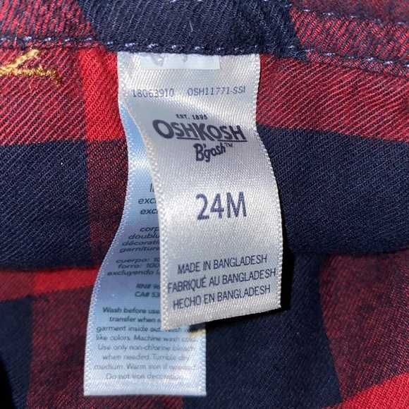 𝅺NWT! Everyone needs a pair of OSHKOSH overalls!! This pair is for your toddler - Picture 6 of 6